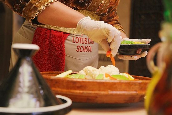 Read more about the article Moroccan Cooking Class in Marrakech